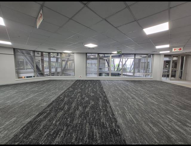 365M² OFFICE TO LET IN SANDTON CENTRAL